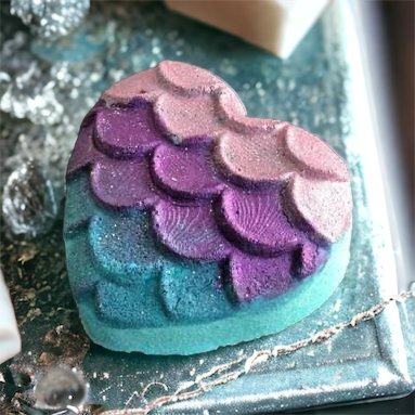 Mermaid Heart Bath Bomb - Hotsy Totsy Haus